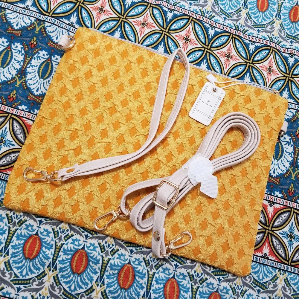 Purse, Crossbody. Mustard Yellow. NWT. - Picture 4 of 7